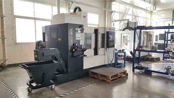 1CNC Machining Center2